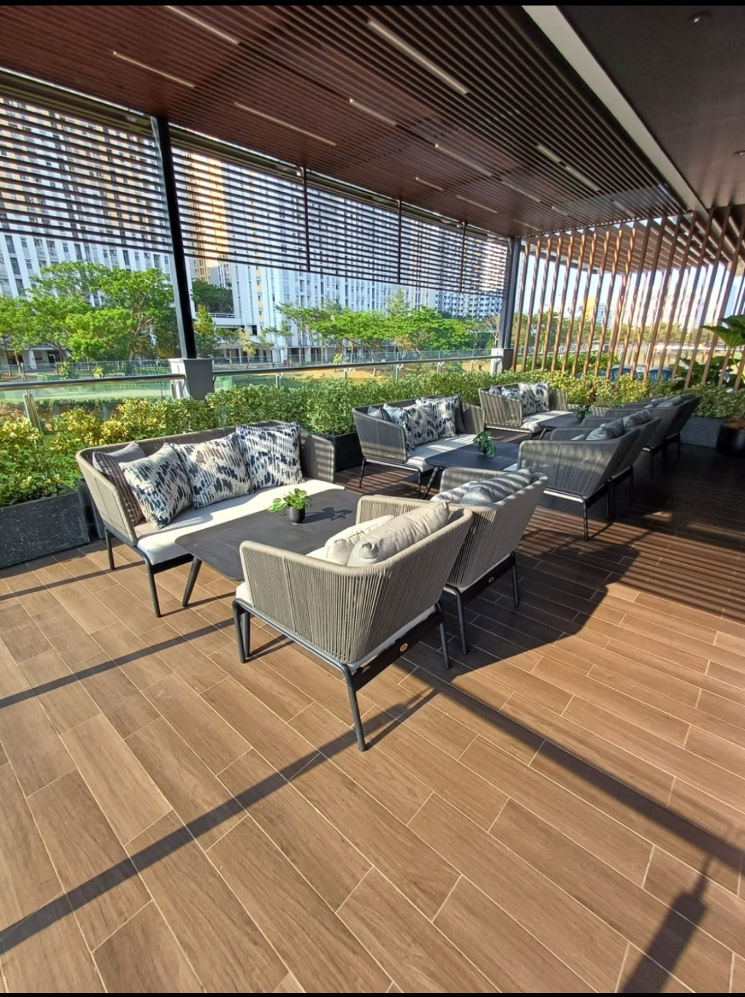 Ruko-Crystal Commercial Summarecon Bekasi
