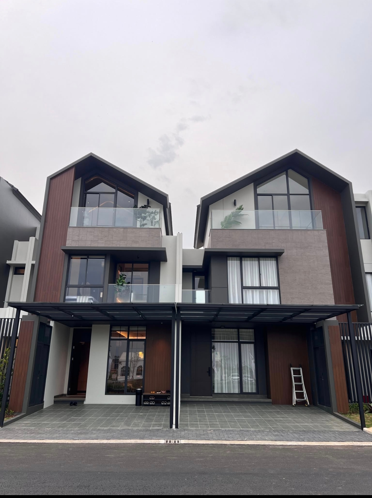 Vanica Summarecon Bekasi - Cluster premium